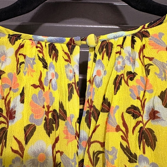 Anthropologie x DELPOZO Bright Yellow Floral Pleated Sleeve Blouse - Picture 6 of 6
